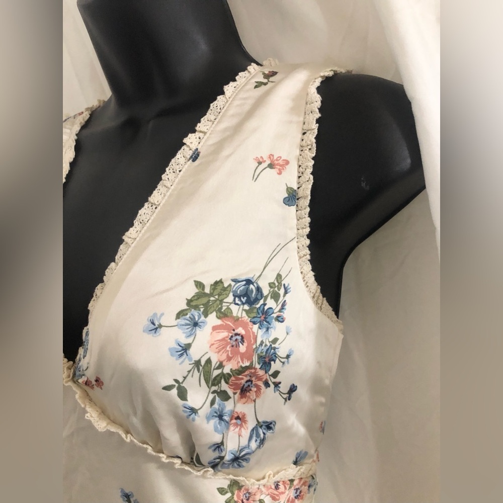 Jessica Simpson cream ditsy floral satin effect maxi dress size medium brand new - Picture 10 of 16
